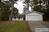 Welcome to 4502 Shiloh Hills Dr Snellville GA 30039