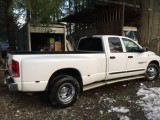 05 3500 Dodge dually Cummins 6sp manual