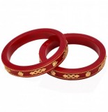 wear bangles to enhance your bridal look.
