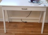 SIMPLE WHITE DESK