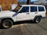 1999 Jeep Cherokee Sport seeks new owner