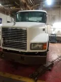 2000 Mack CH612 Road Tractor