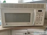 Ge Spacemaker microwave oven