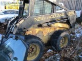 New Holland LX885 Turbo Skid Steer loader