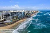 Waterfront condo in South Palm Beach