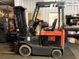 TOYOTA 5000 ELECTRIC FORK LIFT