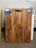 SPC Luxury Vinyl Plank Click-Lock Waterproof flooring with pads