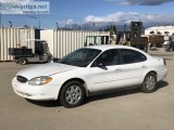 2001 FORD TAURUS SEDAN 430139201