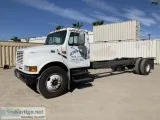 1999 INTERNATIONAL 4700 VAN TRUCK