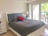 1 bed 1 bath 784 sqft