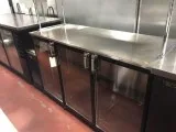 Restaurant Equipment Glass Tendor 3 door glass Back Bar Cooler