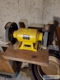 BENCH GRINDER 8 INCH 12 HORSEPOWER