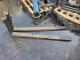 CLASS 2 - 5  FORKS