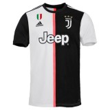 NEW JUVENTUS KIT IS A PERFECT CHOICE FOR GREAT SOCCER PLAYERS