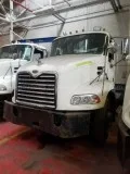 2007 Mack CXN612 Road Tractor