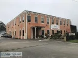 High VisibilityTraffic 23000 SF Building
