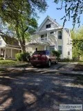 Large Remodeled 6BR 1Attic 2.5BA House Near UNL and Downtown
