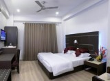 Furnished Rooms in Sector 14 Gurgaon Near Sec 18 Indl area 98994