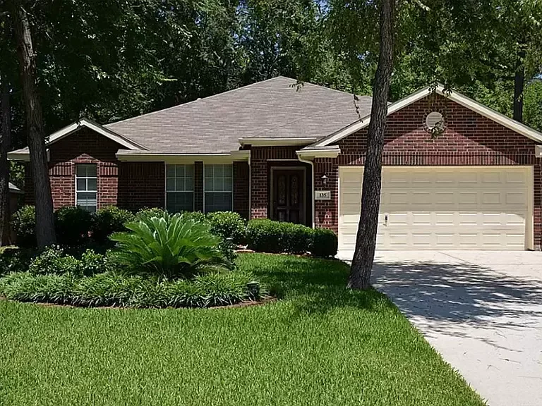 3 beds 2 baths single family home for rent in Spring TX 77382