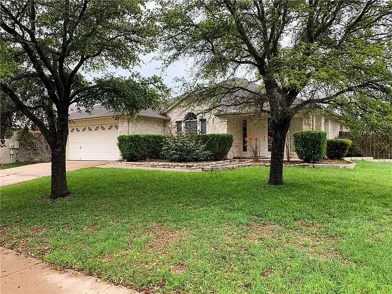 3 beds 2 baths single family home for rent in Round Rock TX 7866