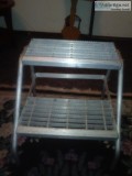 ALUMINUM 2 STEP STAND
