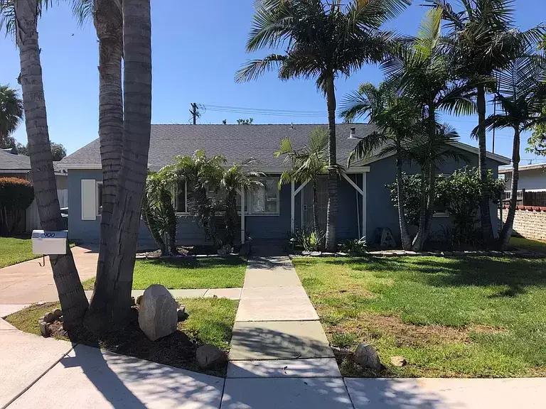 4 beds 2 baths single family home for rent in Beach CA 91932