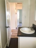 2br - UPDATED HOME IN DESIRABLE NEIGHBORHOOD W A LARGE YARD (Ven