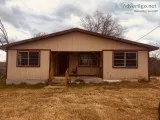 3-bedroom2-bathroom House in Poteet