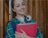 Find Senior Hair Stylist Jobs