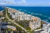MOVE-IN READY Waterfront condo in South Palm Beach