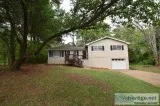 Welcome to 6419 Wells Cir Douglasville GA 30135