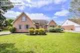 Beautiful 3 bed 3 bath home with large bonus over the garage