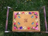 SMALL CLOTHE YELLOW SEAT