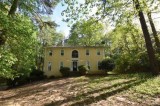Welcome to 285 Creekview Trl Fayetteville GA 30214