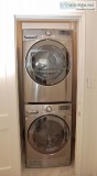 9937 Robbins Dr 16