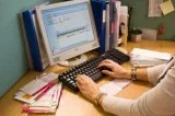 Online job opening with minimum qualification
