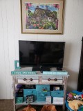 Solid wood TV stand
