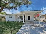 Welcome to 3915 W State St Tampa FL 33609