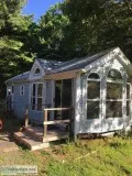 Mobile home trailer