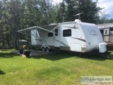 28 Foot Larado Keystone Travel Trailer