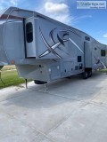 2013 Heartland Greystone 32RES