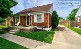 Great 3BD 2BA Brick Cape Cod in a quiet neighborhood in Dayton