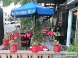 Bring your own wine Restaurant well located in Rosemont Petite-P