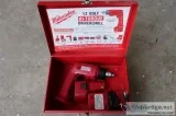 Milwaukee 12v Hi-TORQUE DriverDrill Set