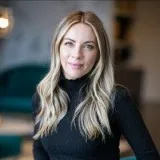 Hair Extension Professionals in Beverly Hills  Extensions Beverl