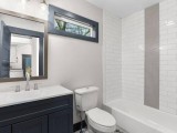 3br - 1305ft2 - Gorgeous renovation ready for great family