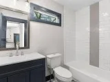  3br - 1305ft2 - Gorgeous renovation ready for great family