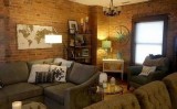  1br -hardwood floors and wonderful uncovered block all through