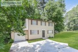 2027 Scarbrough Dr Stone Mountain GA 30088
