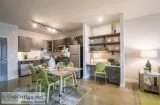 Private room for rent 2 min walk to beach